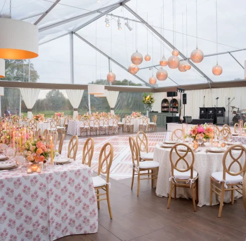 beautiful-tent-decor-for-wedding