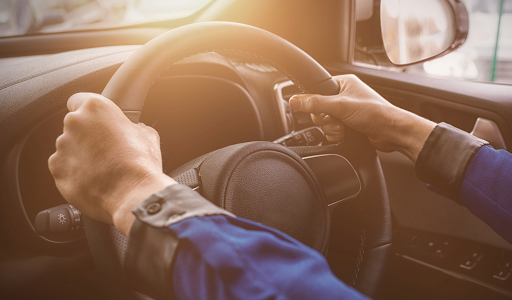 How to Improve Driving Confidence with Practical Training Techniques